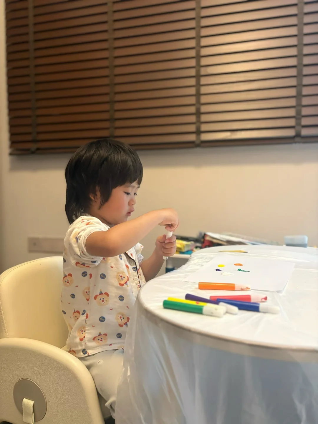 小小画家上线，沉浸式涂鸦日常