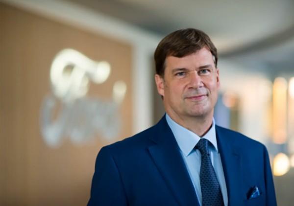 福特CEO说实话：学不会中国人的能耐，车企迟早活不下去

美国福特汽车的CEO法