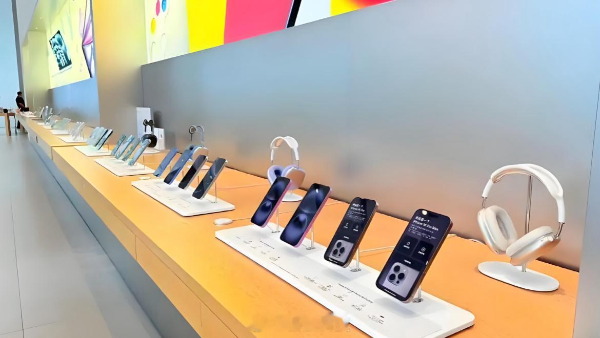【苹果扛不住了】苹果涨价已不可避免iPhone18Pro涨价据外媒消息，苹果公司