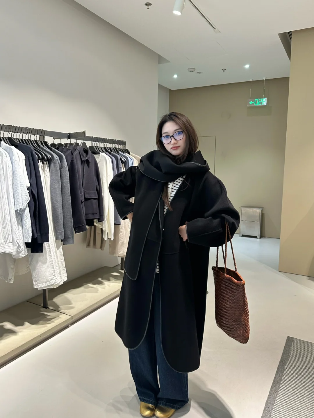 买到一件梦中情大衣