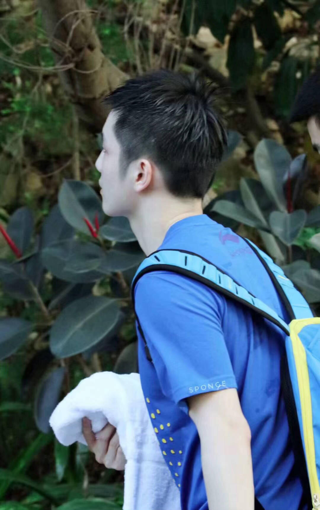 樊振东 以球为梦，以心为炬，奔赴下一场荣光 