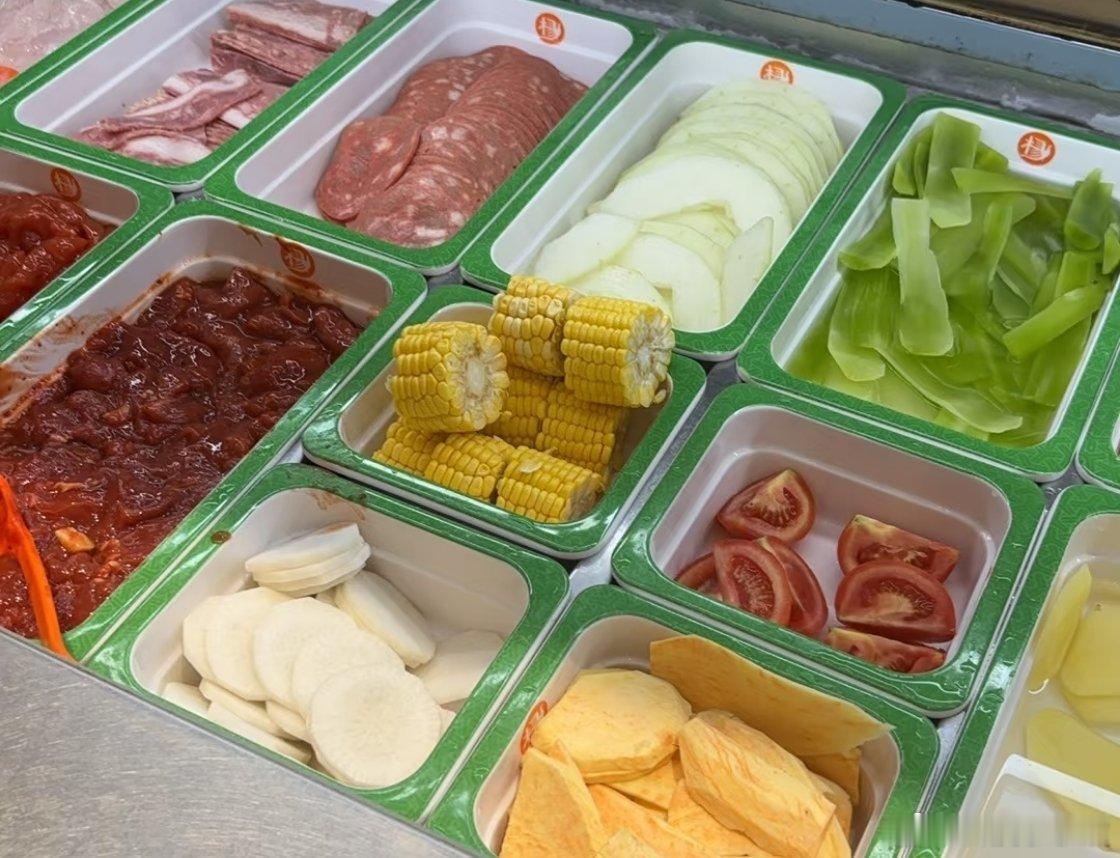 麻辣烫里最拉的菜每次点麻辣烫都不敢拿玉米，真的就是麻辣烫里的刺客一小段没有三块钱