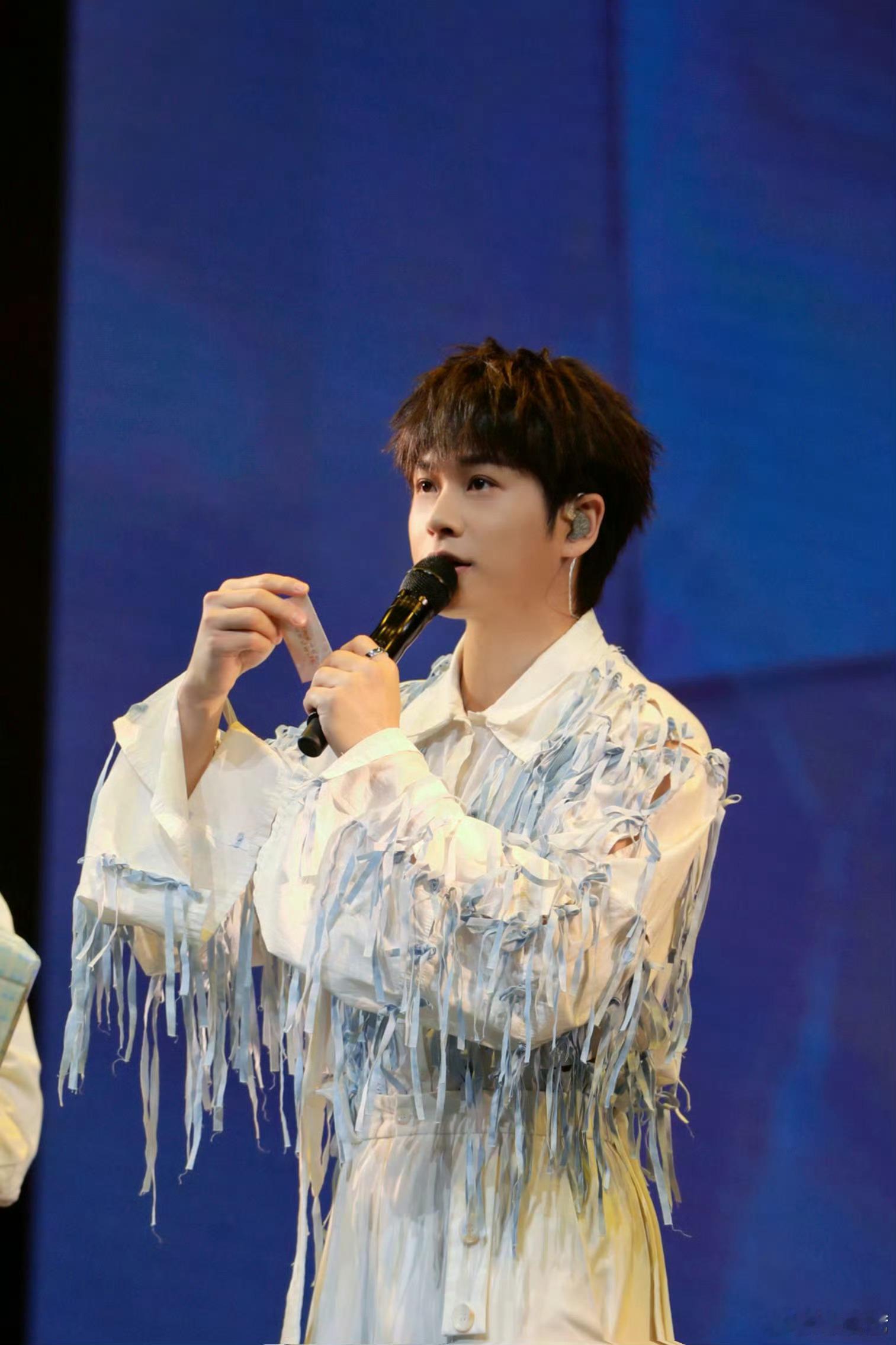 有武艺在的地方就有笑料湖南卫视连发17条武艺 原来武艺不仅歌好听，搞笑也这么有天