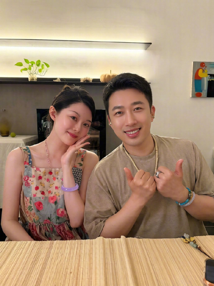 于正想找晚晚拍戏于正想找晚晚拍戏晚晚没答应 谁能想到于正会找晚晚拍戏，还没答应就