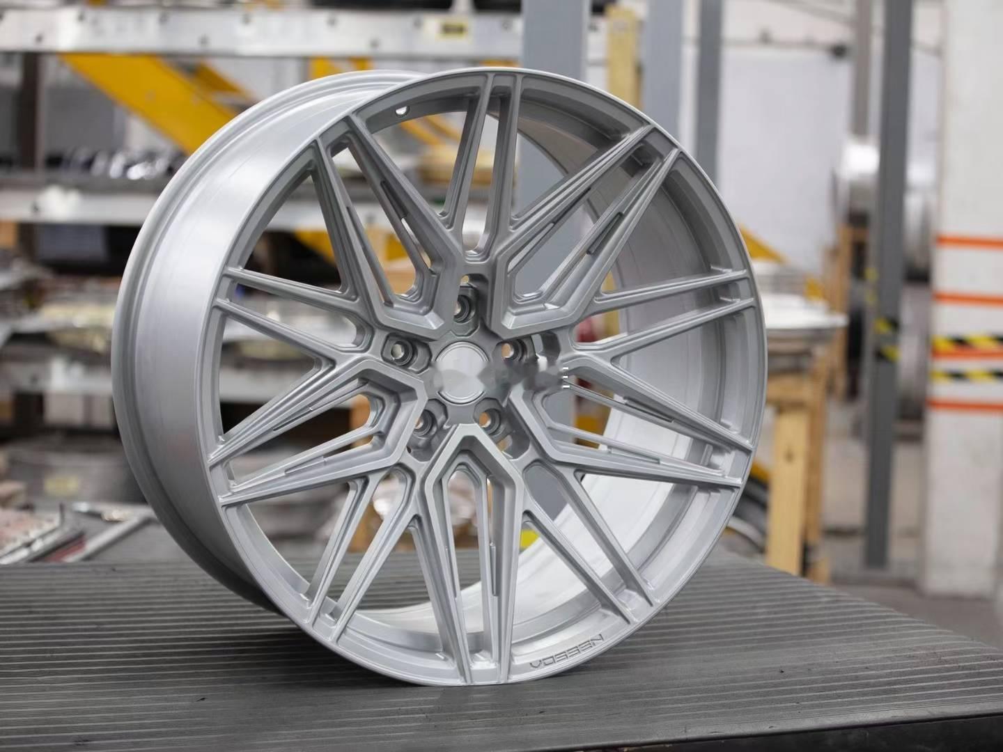 大型SUV的标配 颜值担当 美国VossenHF7(SatinSilver色)1