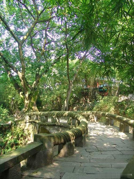 老照片[超话]  上世纪八十年代重庆 ​​​