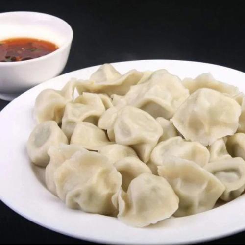 二伏面
7/25/六/十二/多云/吉祥
华夏地大物博，礼节多，吃食很讲究，涵盖面