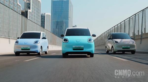 2月4日，五菱银标官方正式宣布，旗下明星车型宏光MINIEV位居纯电动微型车保值