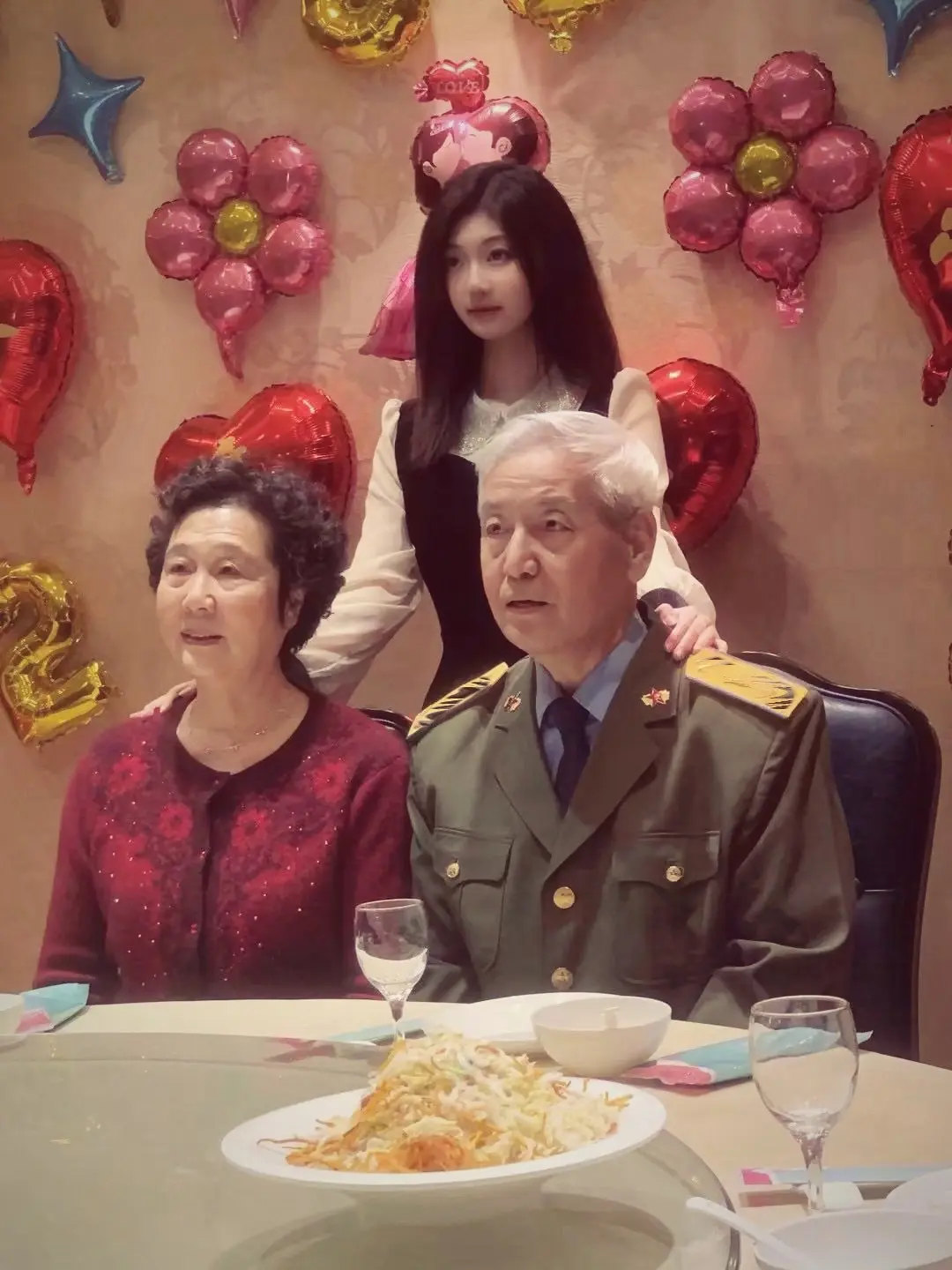 钱和爱我生下来就有了 你还能给我什么