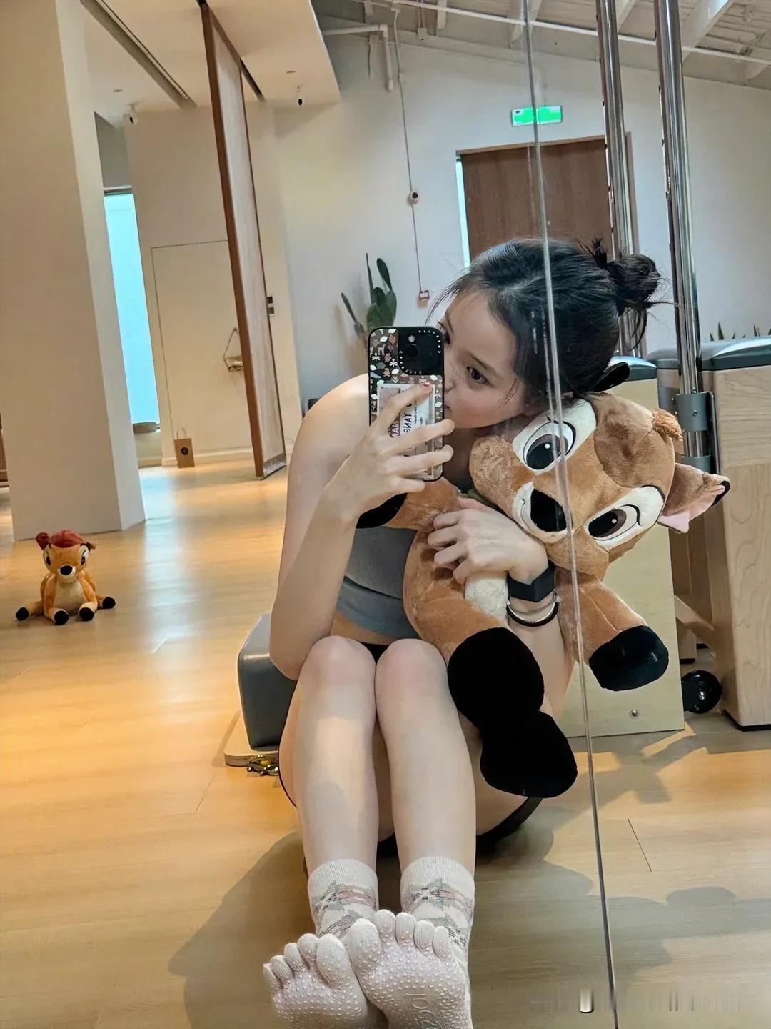 娜娜少女心爆棚的可爱时刻🐻✨