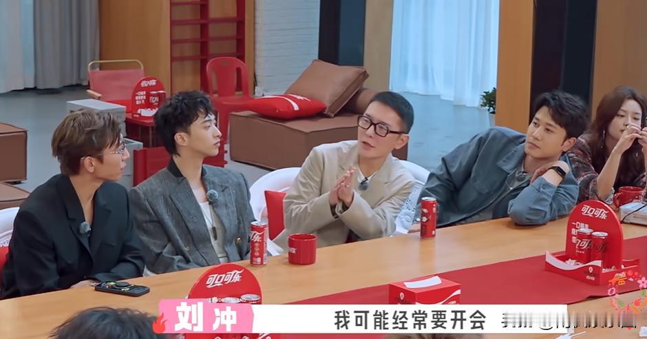 《桃花坞6》：方媛抢单间太自私，于是节目组把她“克星”请来了