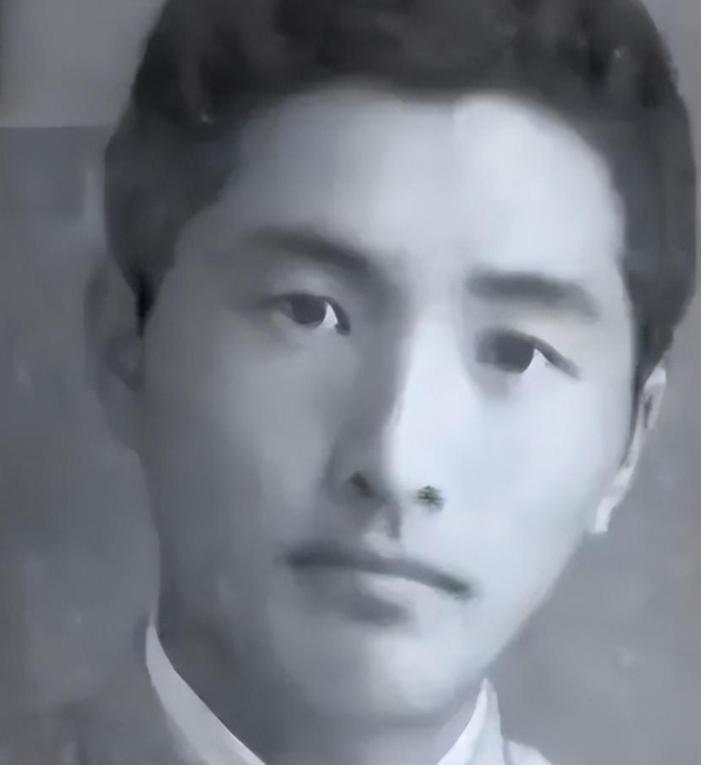台湾老兵携现任妻子回大陆看望苦守五十年的原配，仅相谈一小时，原配却表示没有什么可