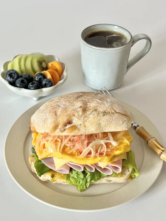 元气早餐 | 蟹柳滑蛋恰巴塔三明治🥪