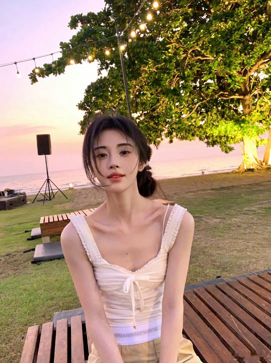夏日 海边 晚霞 还有美丽的女朋友鞠婧祎 ​​​