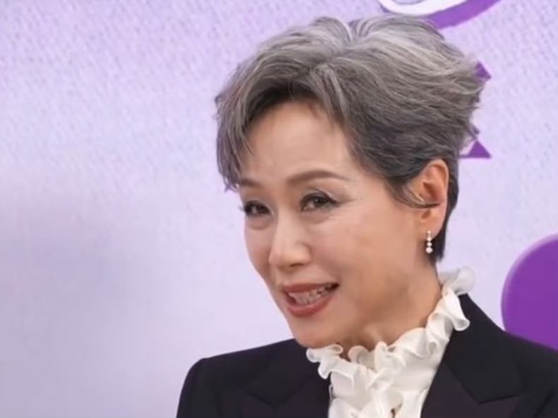 叶童说乘风成团夜很难忘 声鸣远扬 叶童回忆浪姐成团夜，难忘的不仅是舞台还有热血的