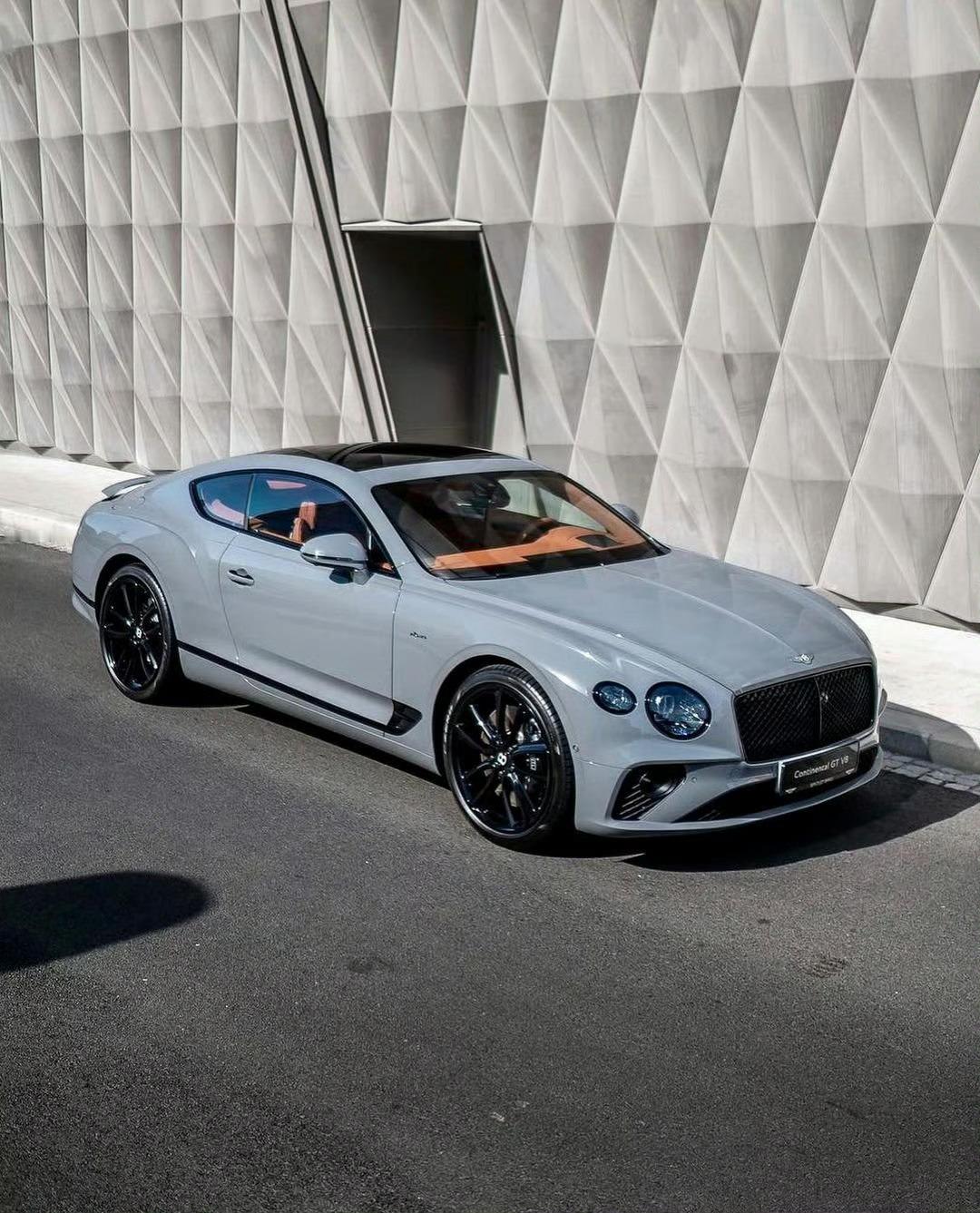 ​宾利 Continental GTC Azure V8 [酷][酷] ​​​