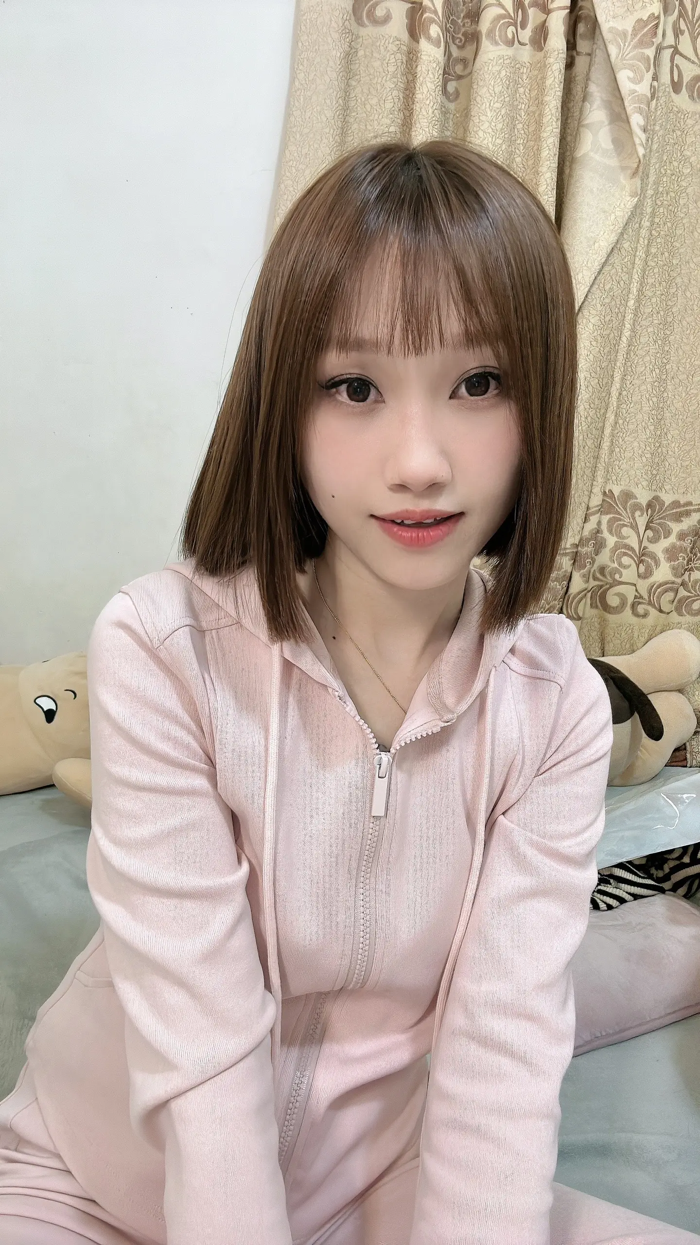 希望你一直开开心心没烦恼