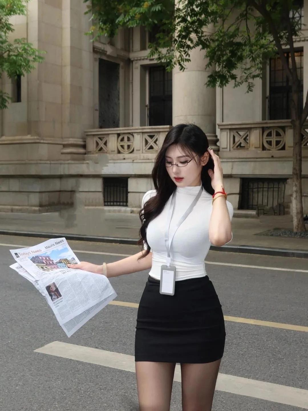 都市白领的时尚穿搭，优雅气质，尽显风采！