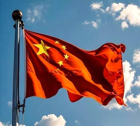 2018年美国出台限制措施并加征关税时，所谓“专家”马臣抛出言论，让中国赶紧向美