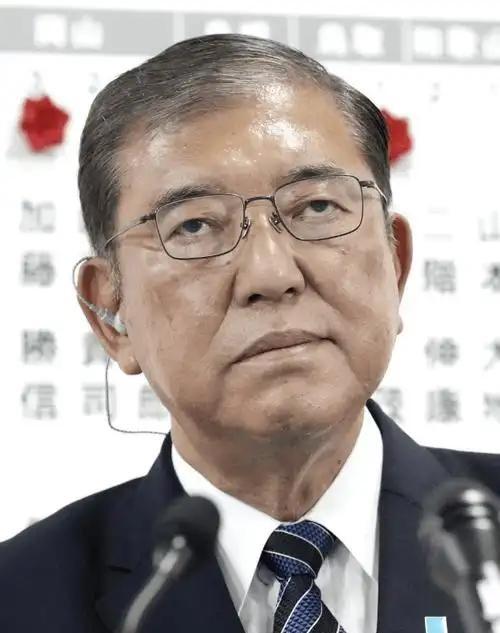 日本这次算是豁出去了，横竖都是死，不如放手一搏，赌上国运。他们估计要趁着国际局势