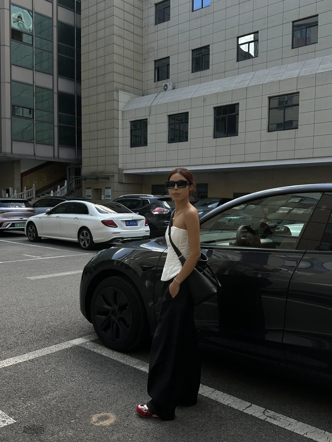 天气热的感觉进了微波炉