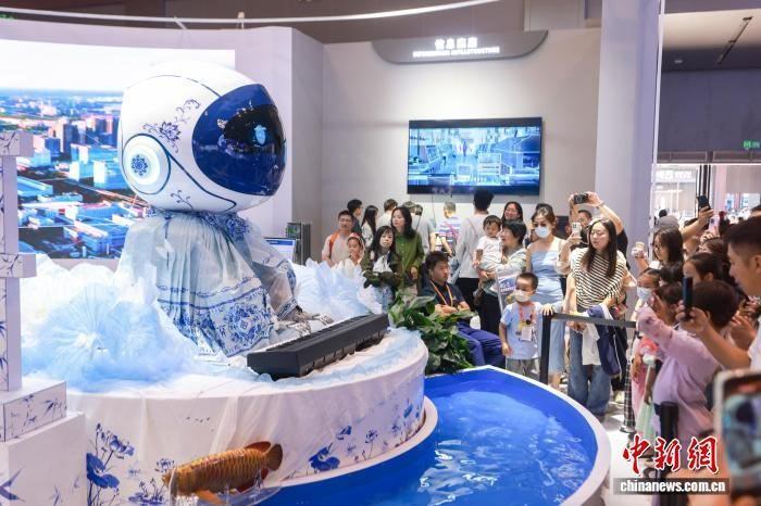 2026年中国国际服务贸易交易会13日在京闭幕，本届服贸会达成7类共1200余项