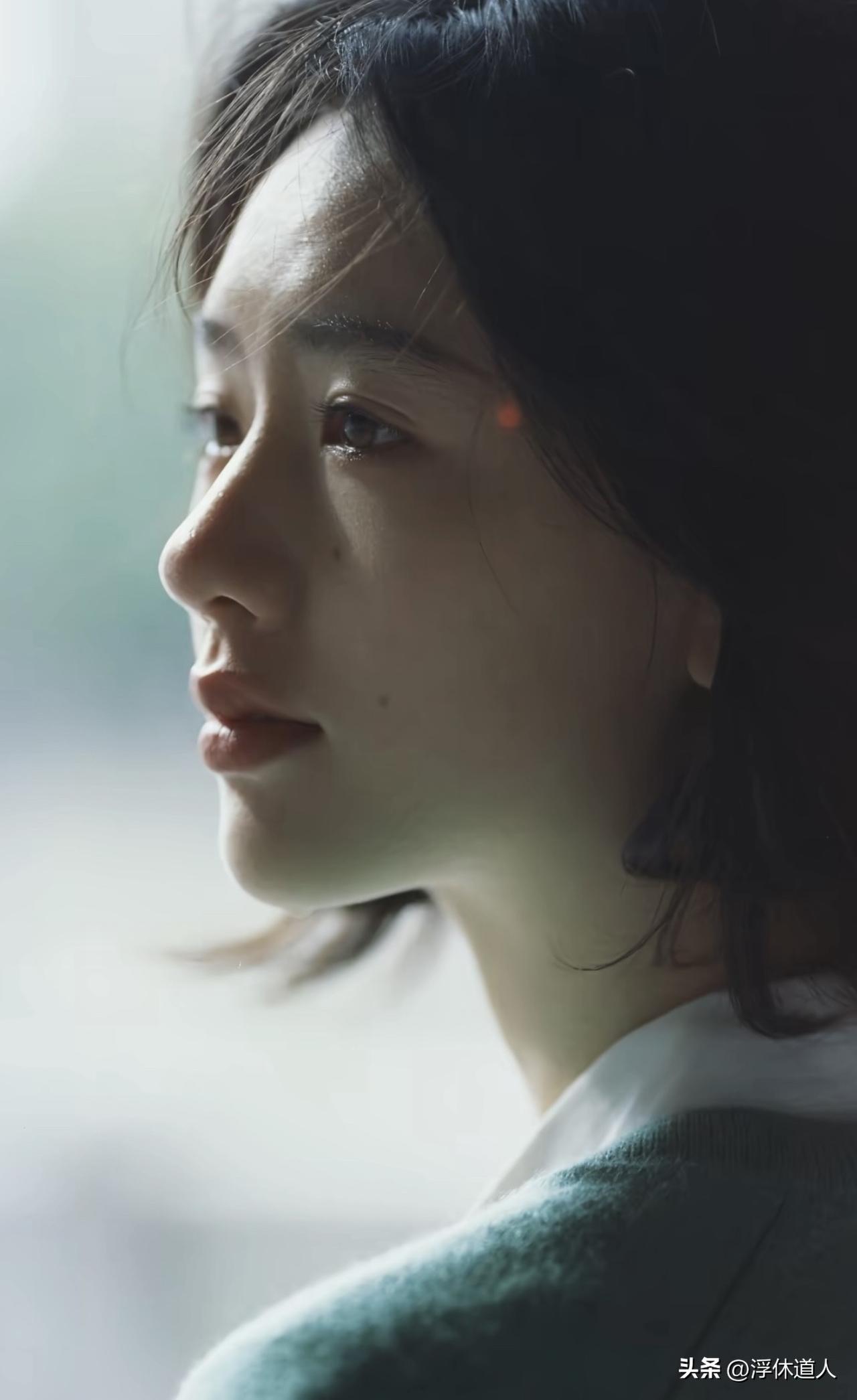 人性与人间清醒：

·拼多多告诉你：人是爱占便宜的
·美团告诉你：人是好吃懒做的