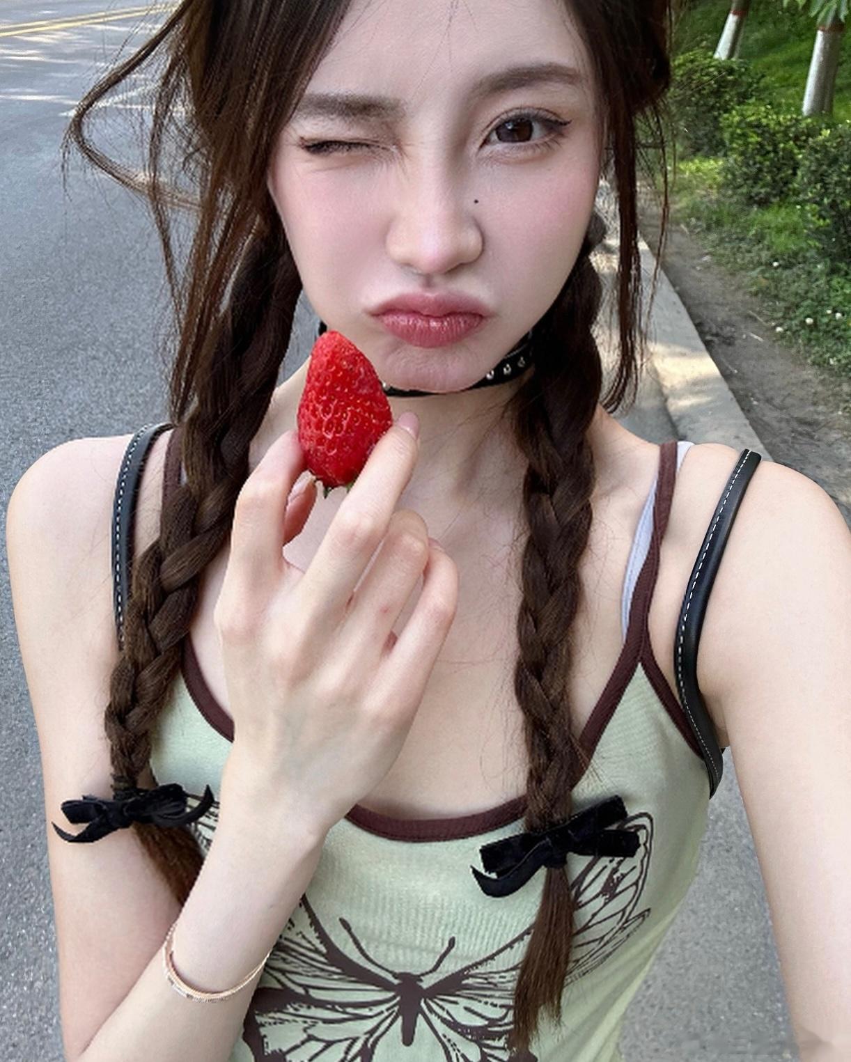ᕼᗩᑭᑭY ᗰOTᕼEᖇ'ᔕ ᗪᗩY🍓 ​​​