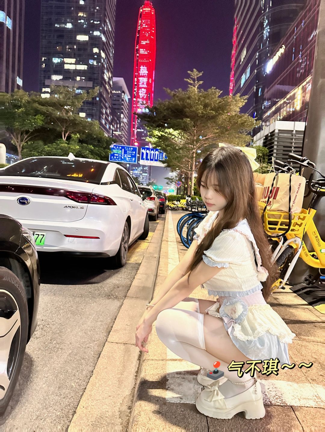 她们很迷人 不像我 照片本人都迷人