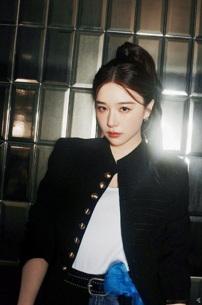 孙怡阚清子已经和好了乘风2026 乘风节目太会拿捏情绪，分分合合拉扯感满满，直接