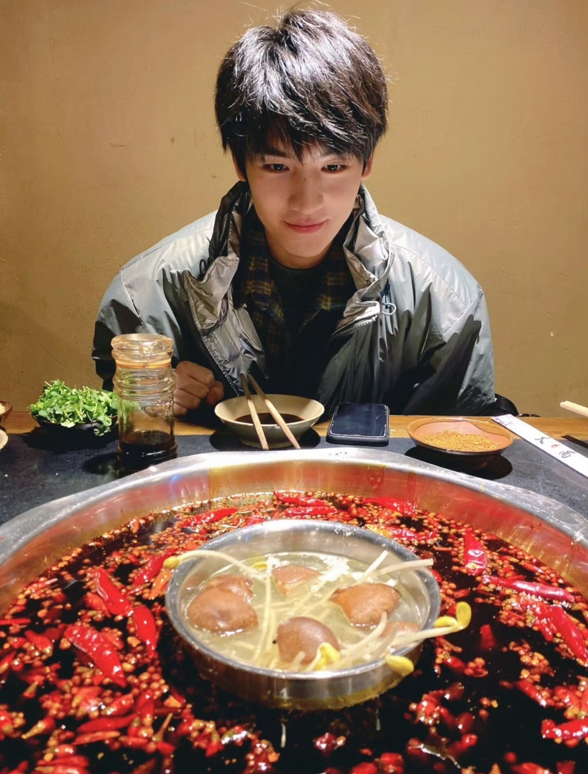 一起吃火锅🍲·黄俊捷 