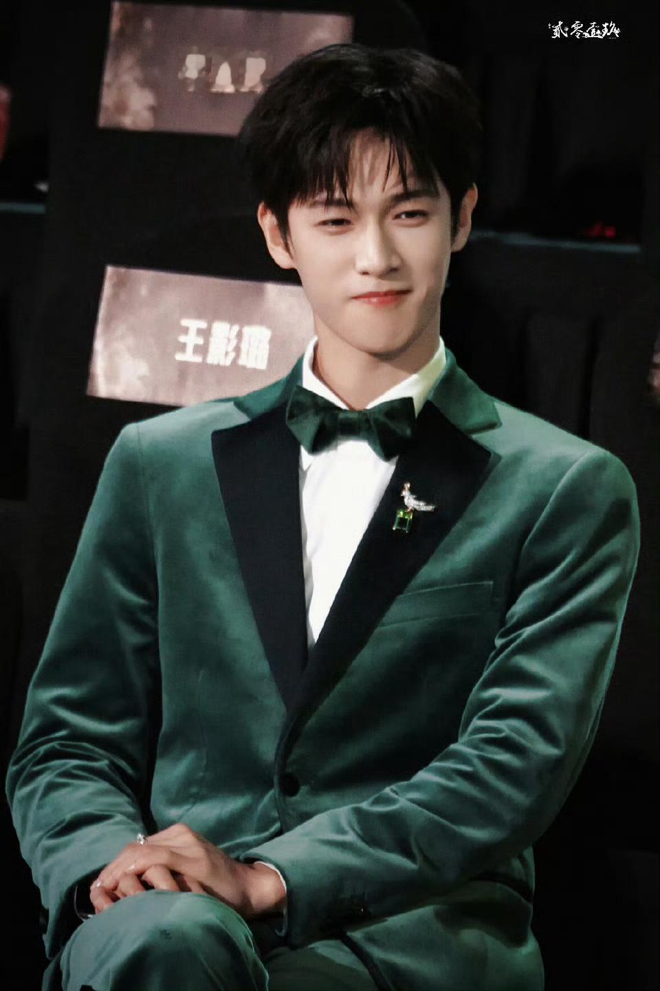 央视跨晚节目单网传央视跨晚节目单看到小林！！！期待李昀锐！！！央视跨晚见！ 