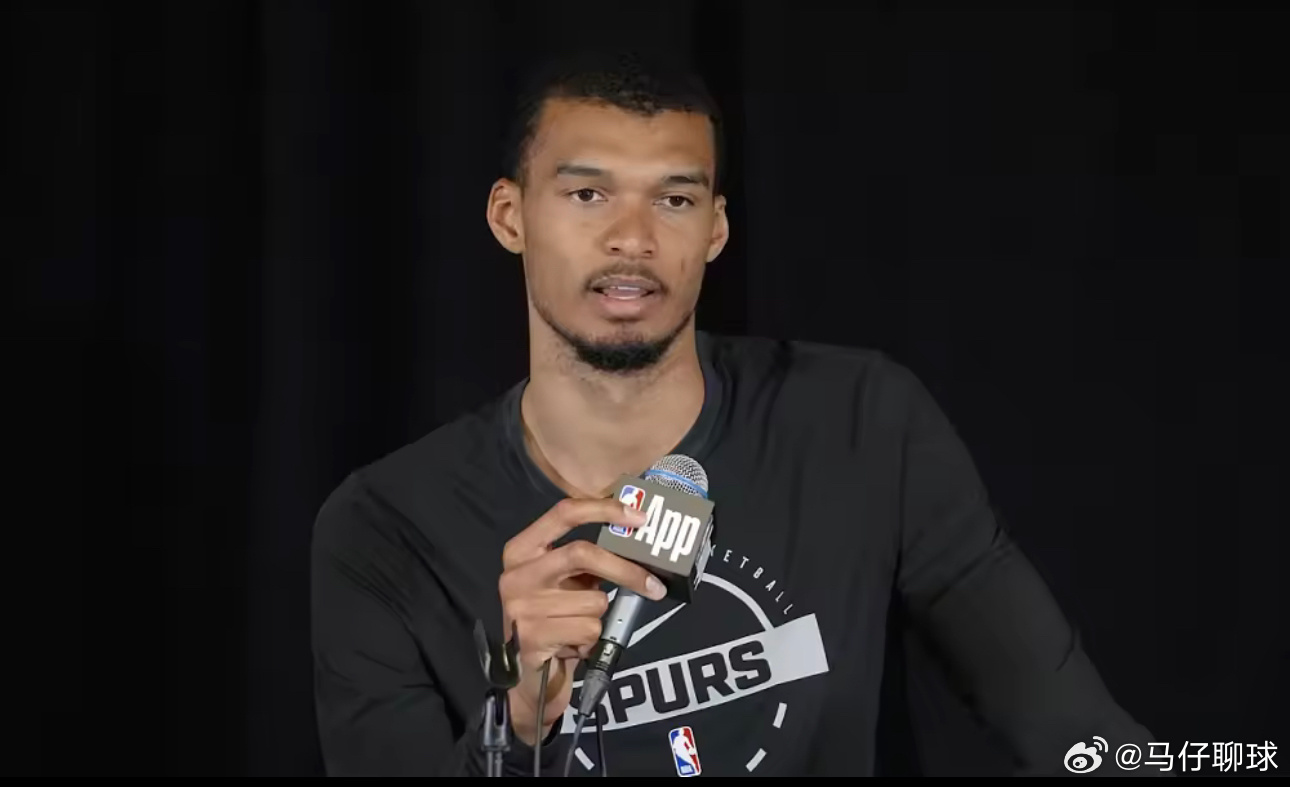 3月17日讯 NBA常规赛，马刺今日客场119-115战胜快船，拿到了本赛季第5