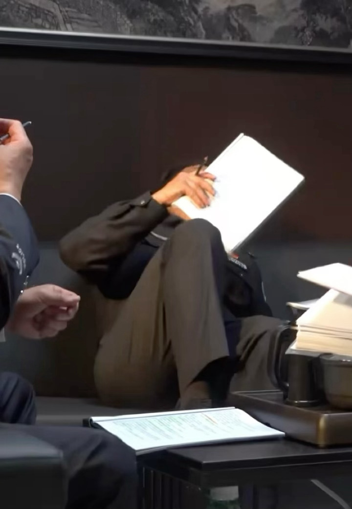 段奕宏实力展示笑翻了还有这吵闹的哈哈嘎嘎声[doge] ​​​