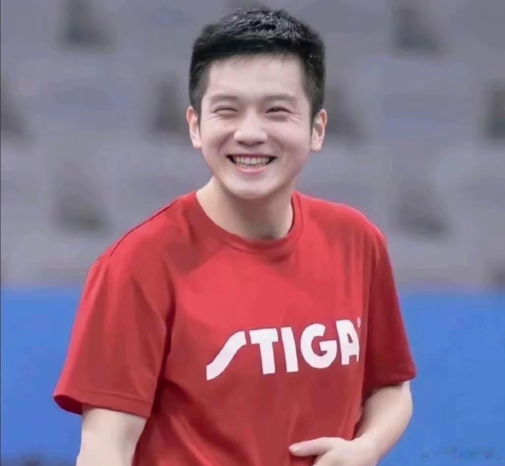 感谢樊振东这11年铁血一单为国家争光，为广东带来了粤圆之夜，愿你未来顺遂，快乐，