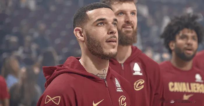 骑士白送鲍尔搭上次轮，就是为了省钱签汤姆林




骑士得到哈登，施罗德和埃利斯