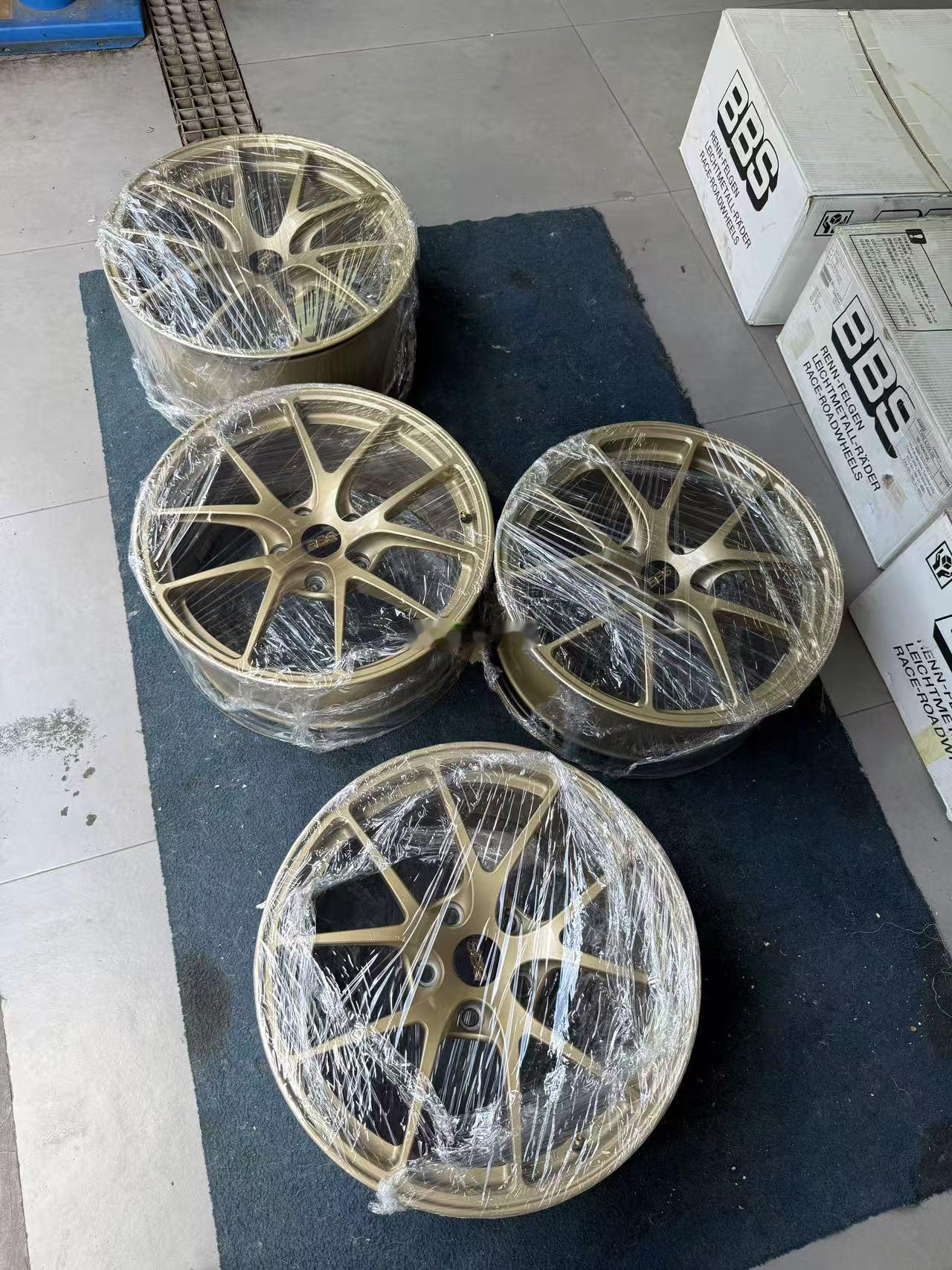 心情件 日本BBS RI-A GL色 锻造18寸8.5J ET34 9.5J E