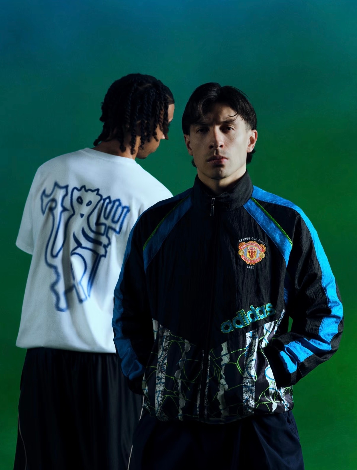 起猛了，看见巅峰曼联了get利马同款，92复刻～ 