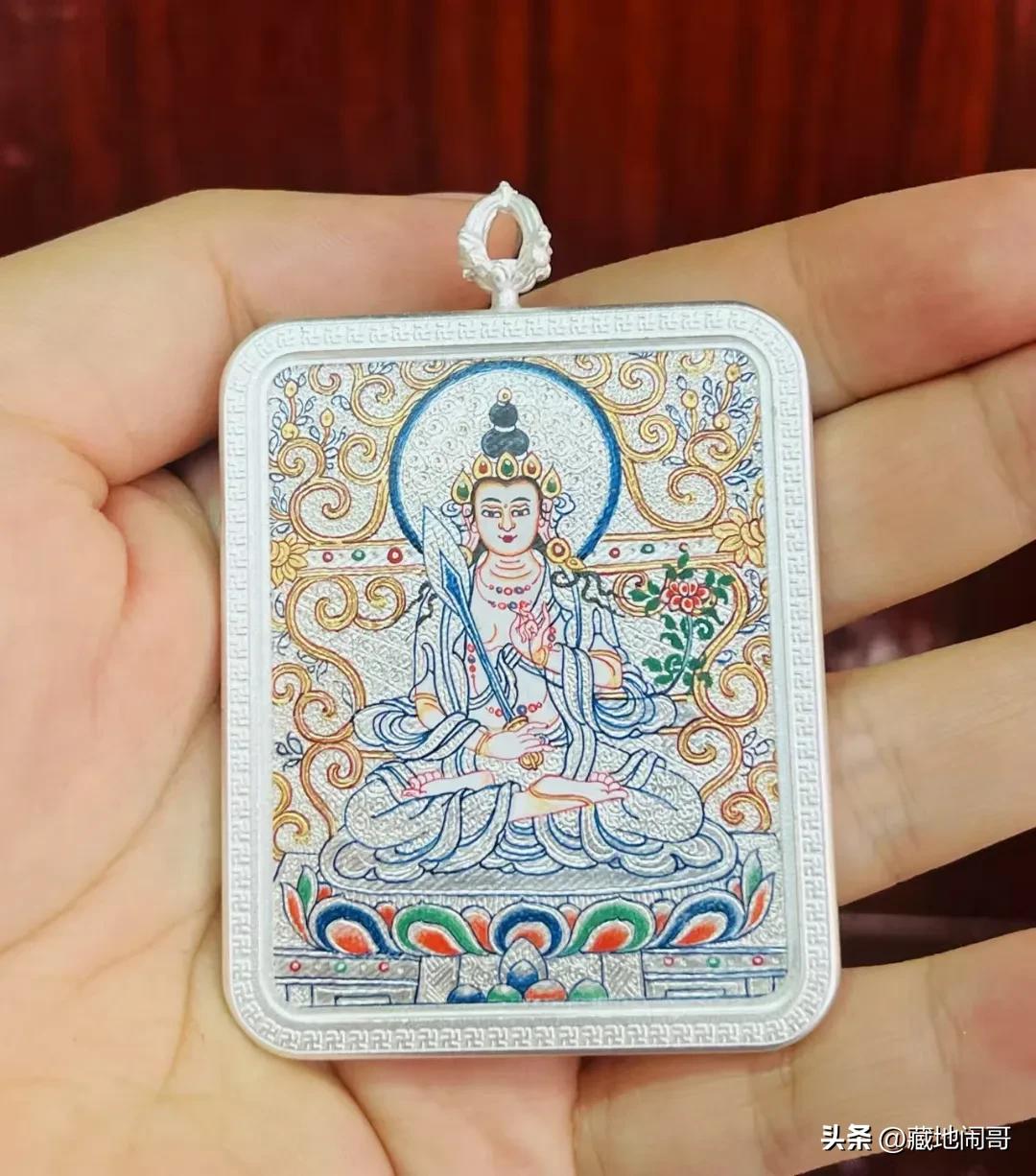 热贡纯银小唐卡 新款
目前只有虚空藏和普贤两尊 接受定制