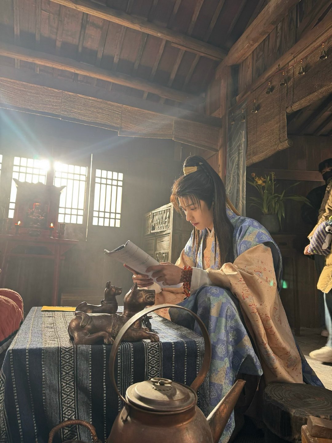 徐振轩这段打戏真不怕腰断了吗 看得我腰都酸了！徐振轩这旋转力度，感觉下一秒腰就要