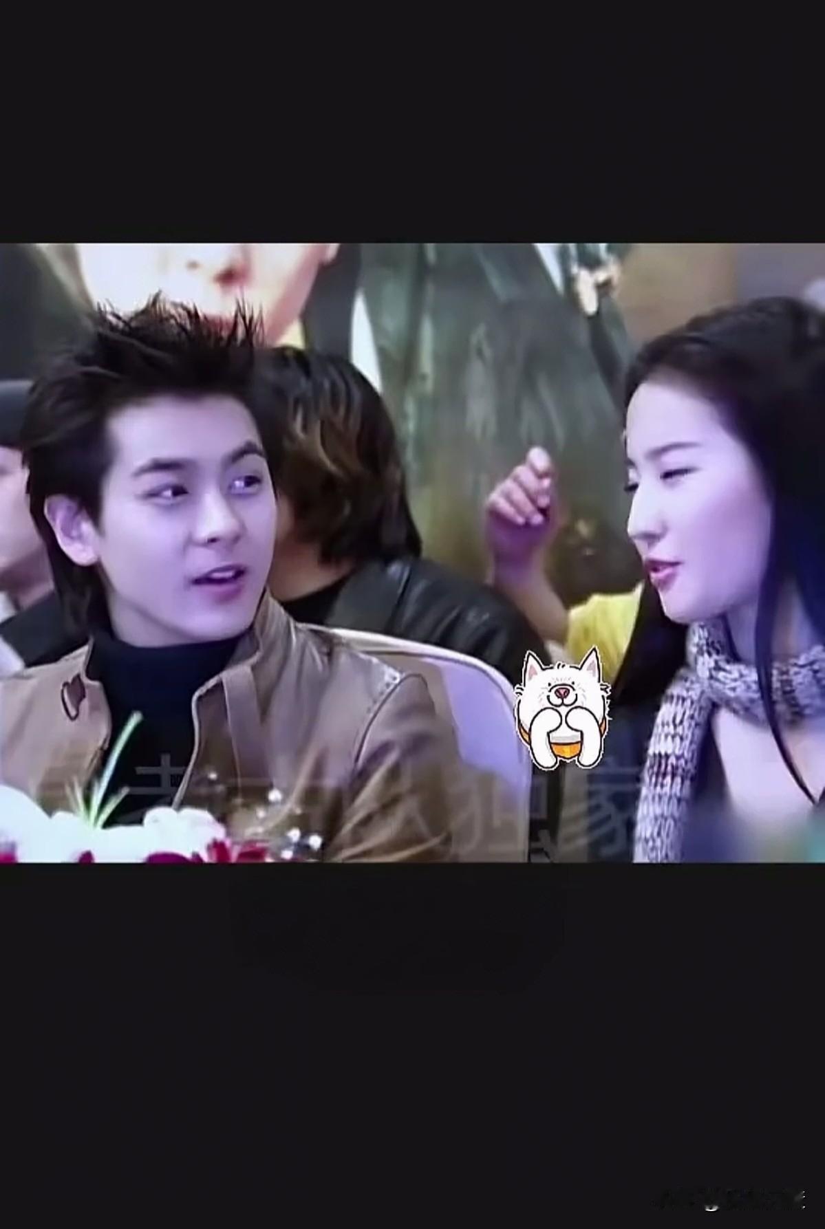 九十年代的超级帅哥美男，
一个是郭富城，还有一个就是林志颖，
林志颖五官太精致了