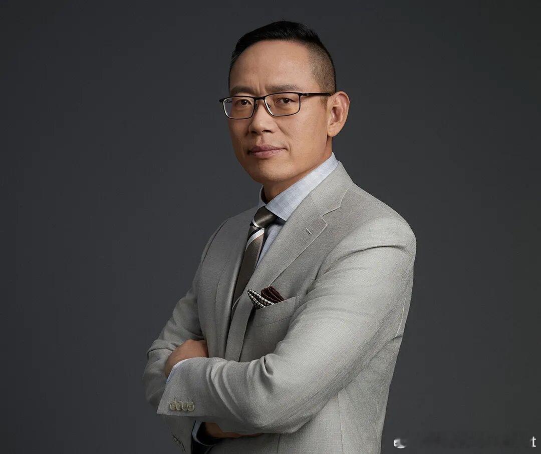 段建军任沃尔沃汽车大中华区新任总裁兼CEO袁小林决定卸任公司日常运营管理工作沃尔