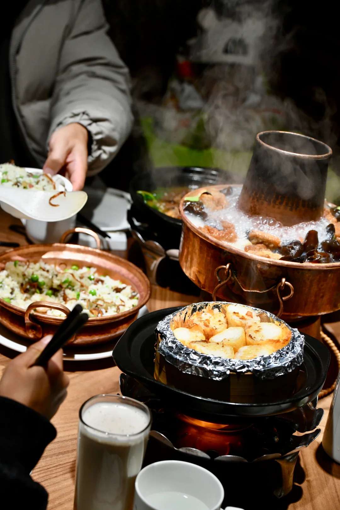 生日！本地人指路才到白族庭院里的丰富一餐