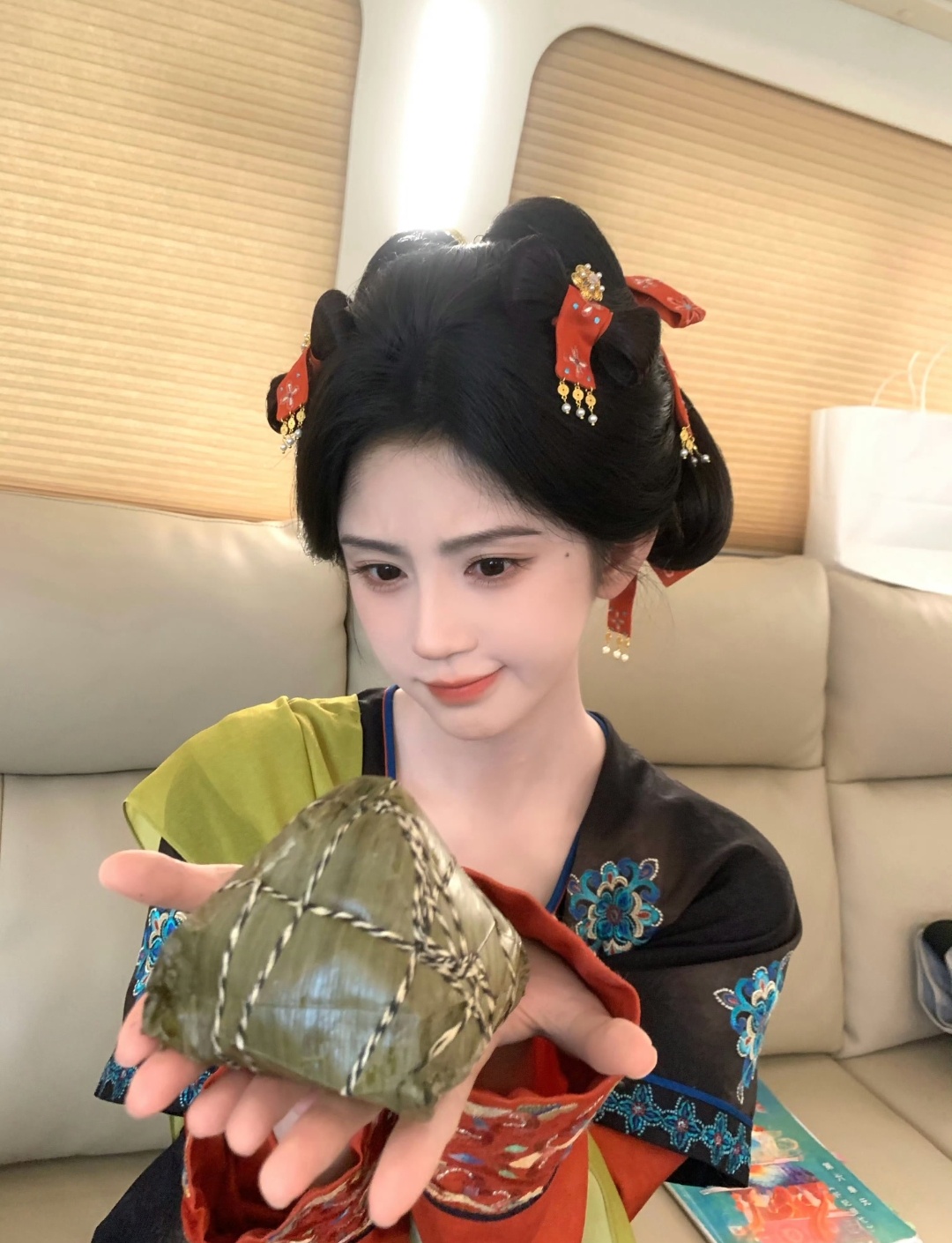 鞠婧祎jjy鞠婧祎阿黛 jjy鞠婧祎澹台台 “我们一定是一起并肩作战的。”