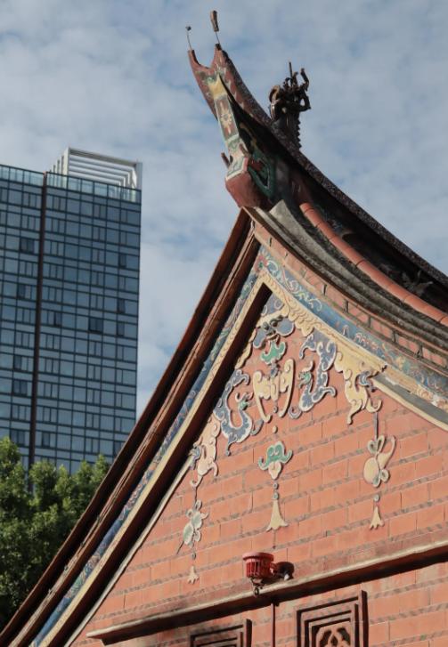 鸡蛋涨破5块一斤！山姆盒马限购，专家喊别囤
亲爱的朋友们大家好，我是海林小百科，