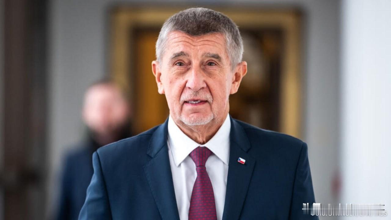 捷克总理安德烈·巴比什表示，2022年4月，乌克兰与俄罗斯曾非常接近达成和平协议