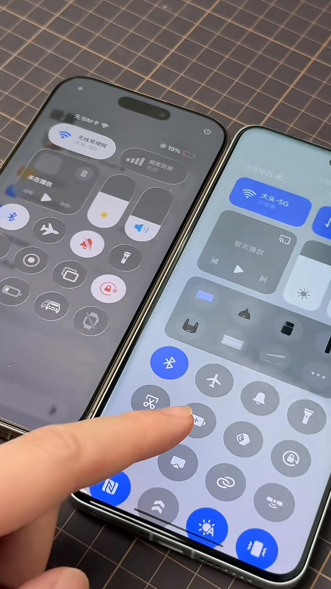 苹果更新了一个iOS26给果粉高兴坏了，果粉是真没见过世面吗？

苹果的安卓味越