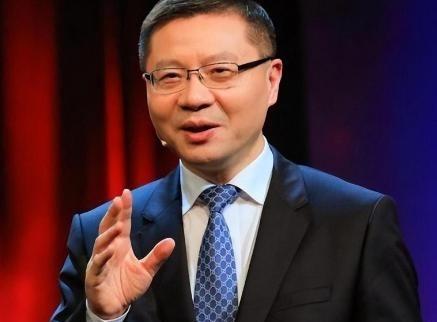 中国有两位预言神准的专家，一个是复旦的张维为，曾断言乌克兰或将亡国；另一位是林毅