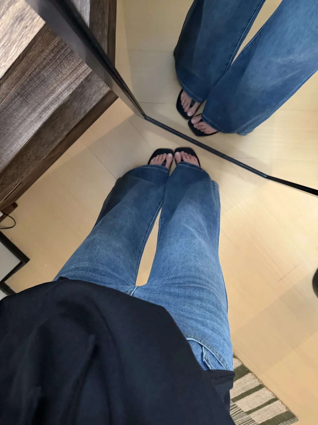 www～一眼爱上的天丝微喇裤！！