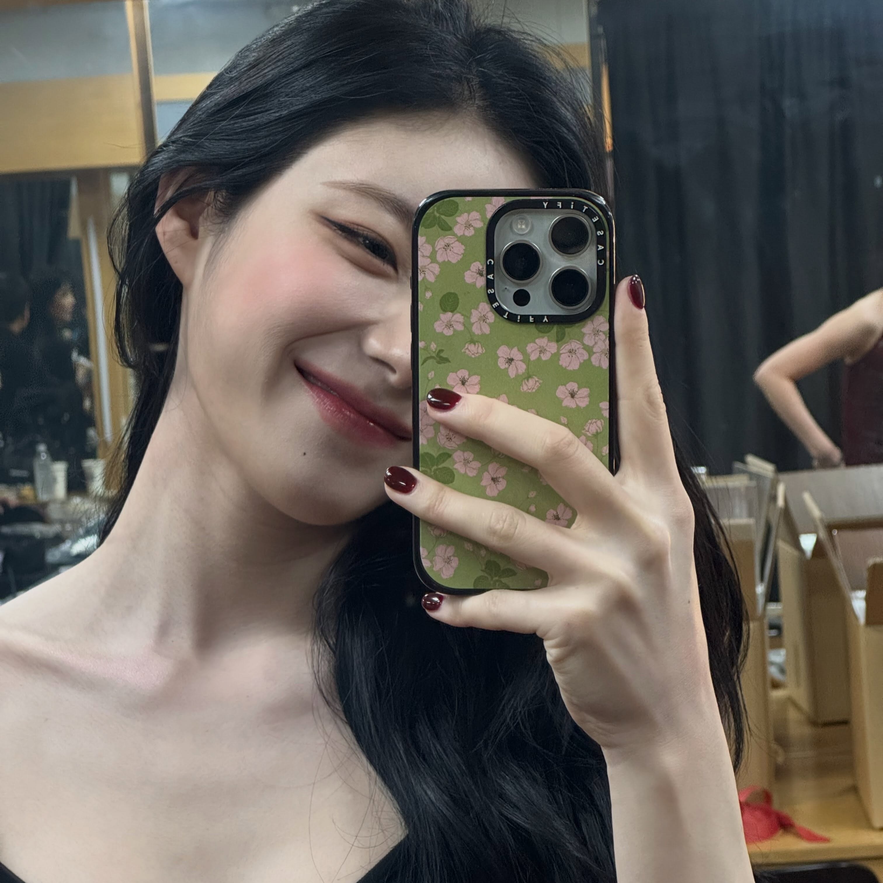 彩领好多自拍